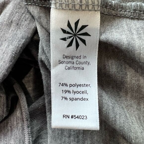 Athleta muscle tee shirt draw string bag bundle grey size XS - Picture 11 of 13